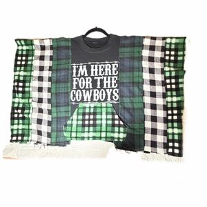 Im here for the Cowboys poncho flannel and fleece up cycle kangaroo pocket